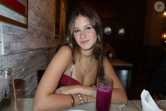 Schynaider Moura se disse em choque com a morte da filha Anne Marie aos 16 anos e recordou quando souberam de problema no coração da adolescente: 'Nós vencemos muitas batalhas, e em todas, você se mostrou a menina mais forte, mais generosa, mais maravilhosa'