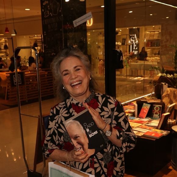 Regina Duarte gerou muitas polêmicas por seu partido político