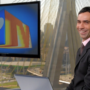 César Tralli estreou como apresentador do 'SPTV 1ª Edição' em 2011