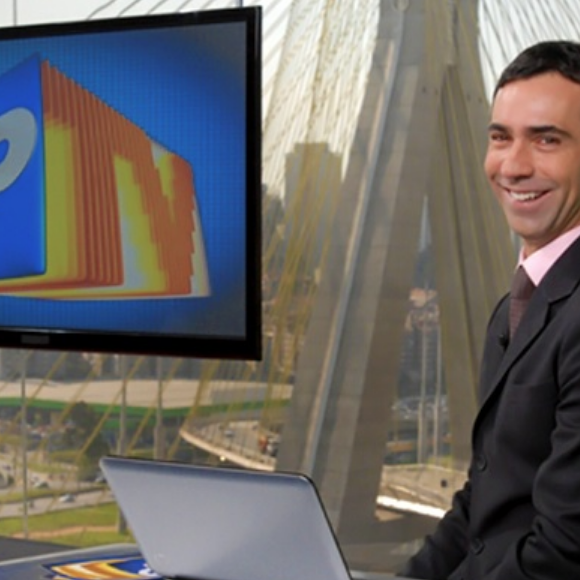 César Tralli estreou como apresentador do 'SPTV 1ª Edição' em 2011