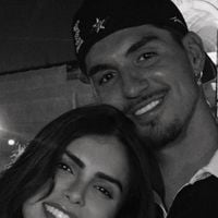 'Dias difíceis' e 'choque': desabafo de Isabella Arantes após perda do primeiro filho emociona; em carta aberta, influenciadora revela atitude impressionante de Gabriel Medina