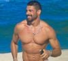Cauã Reymond tirou feijão e arroz da dieta? Aos 45 anos, o César de 'Vale Tudo' tem um motivo simples para não comer muito o prato favorito de muitos brasileiros