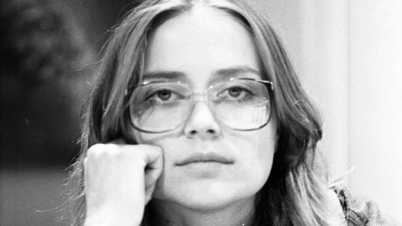 Aos 68 anos, Cristina Mullins carrega uma trajetória marcada por grandes sucessos, especialmente nos anos 1980.