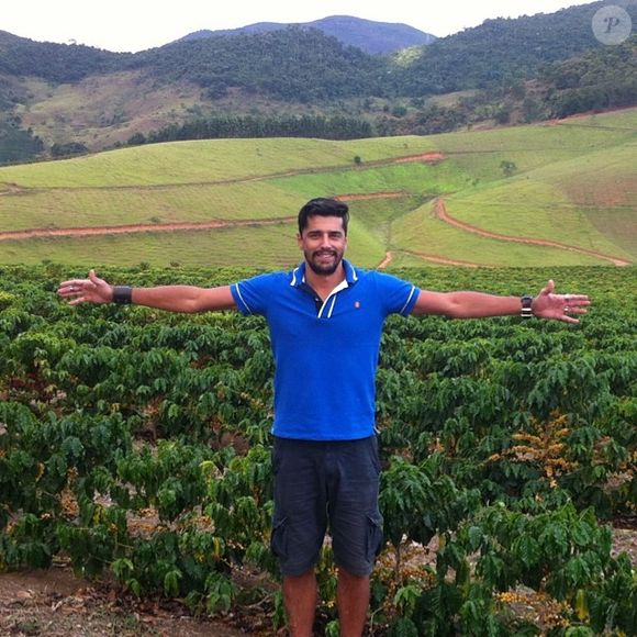 Barba de Alberto Cowboy, inclusive, foi motivo para muitos elogios de fãs na web