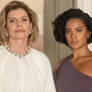 Maria de Fátima em 'Vale Tudo', Bella Campos opina sobre cena de racismo de Odete Roitman na novela: 'Transformar e modificar...'