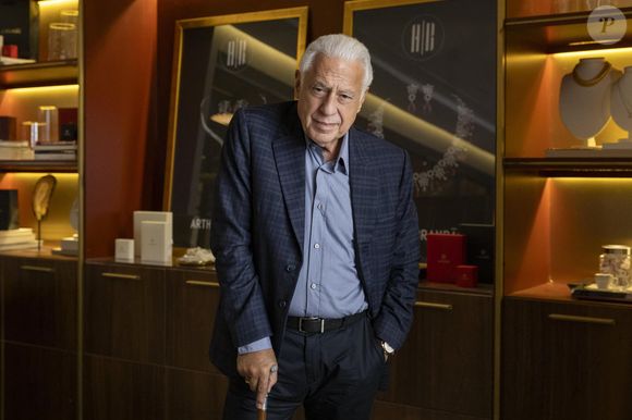 O ator Antonio Fagundes foi processado em R$ 20 mil por um casal que foi impedido de entrar em sua peça de teatro