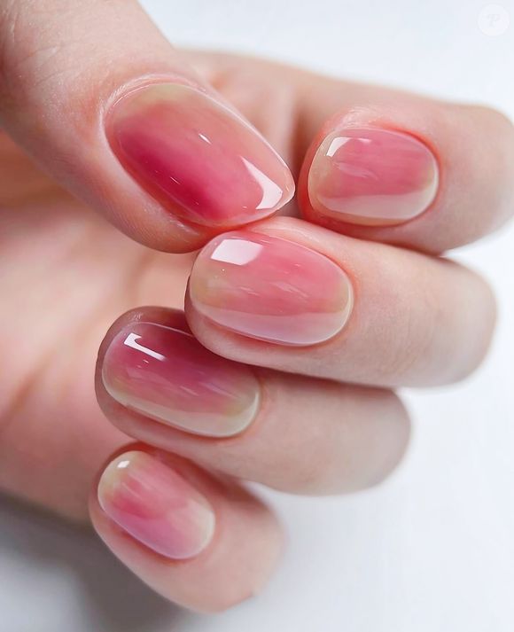 Quem usa a cor rosa em excesso pode apresentar dificuldade para tomar decisões de forma independente