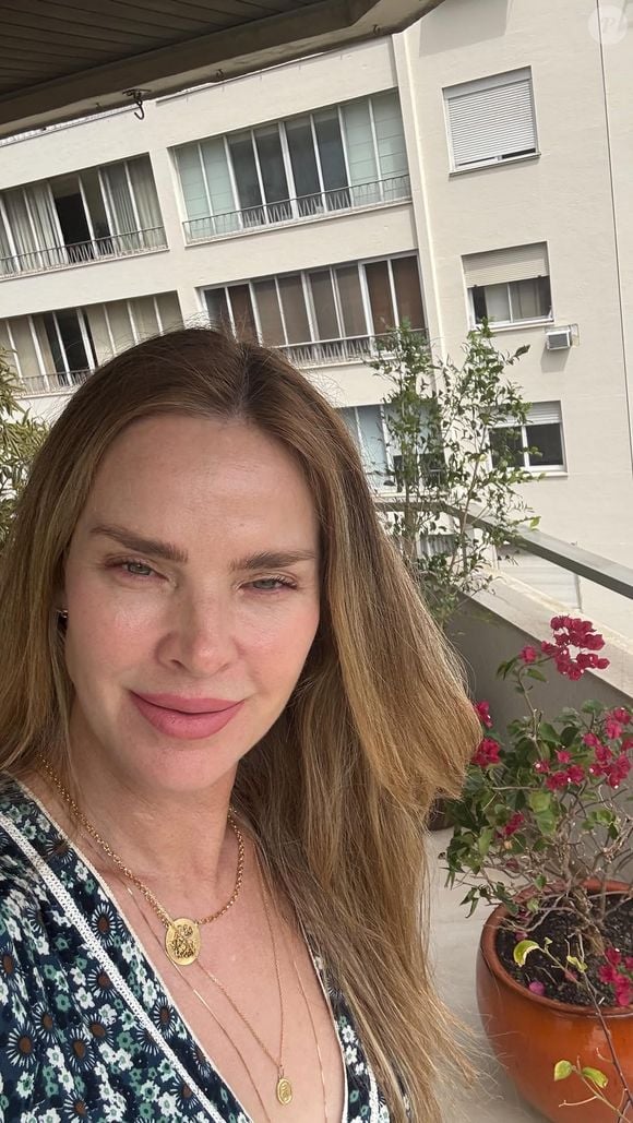 Letícia Birkheuer gravou um vídeo para rebater as filhas do filho