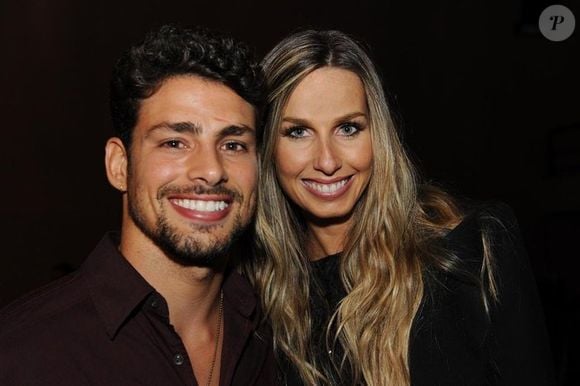 Cauã Reymond conversou com Mariana Weickert no 'Vamos Combinar', do GNT, em 2012