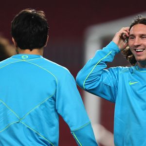 Lionel Messi chegou a ficar com cabelo na altura dos ombros em uma determinada fase
