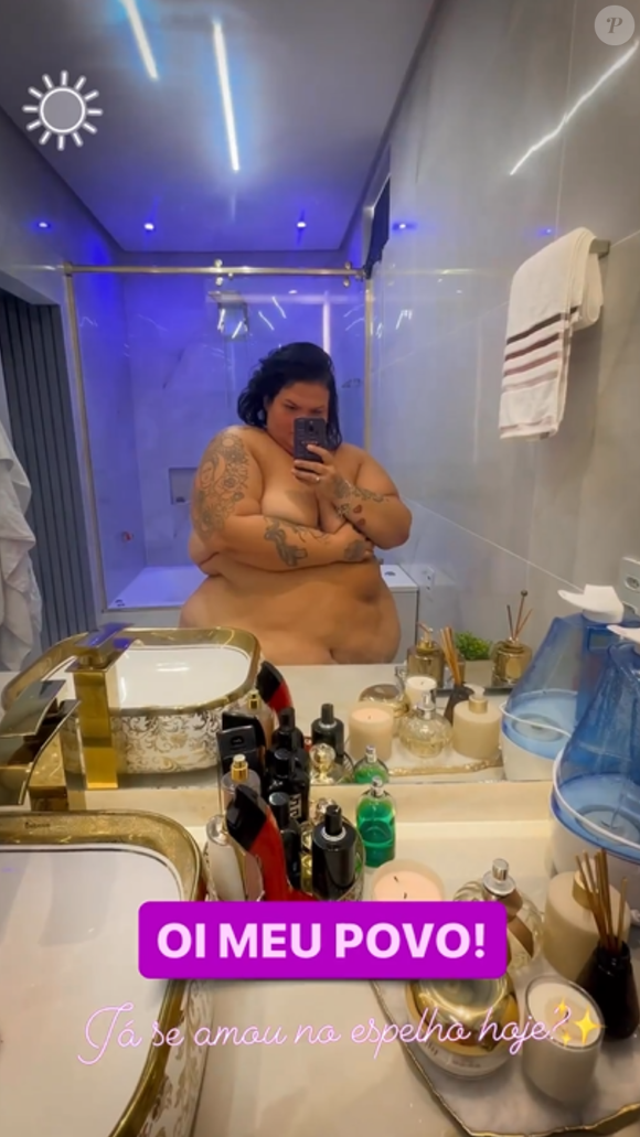 Thais Carla defende bastante a ideia de liberdade corporal e autoestima, então isso acaba sendo parte da mensagem que ela passa: o corpo não precisa estar sempre coberto para ser digno de respeito