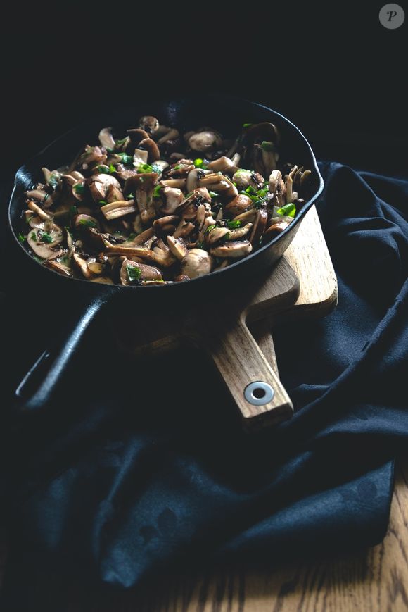 Carne nobre favorita de Abel Ferreira pode ser servida com cogumelos e tomates