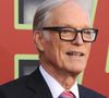 Morre aos 90 anos ator Richard Chamberlain, da série fenômeno de audiência do SBT 'Pássaros Feridos' a dois dias do aniversário. Recorde carreira