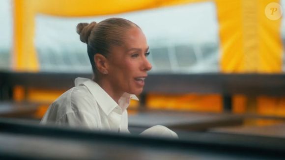 Adriane Galisteu relatou ter recebido ligação de Ayrton Senna pela primeira vez desde que se conheceram faltando poucos minutos para a largada