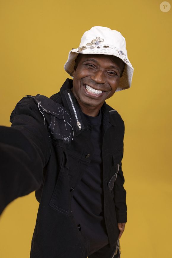 Edilson Capetinha na Justiça: ação envolve 10 empresas, dívida de R$ 13 milhões, e quase 30 processos