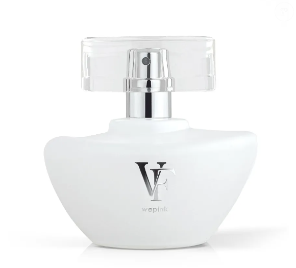 Perfume VF Bloom da Virginia Fonseca: tem um caminho floral frutado, com notas de coco, jasmim, pêssego e âmbar.