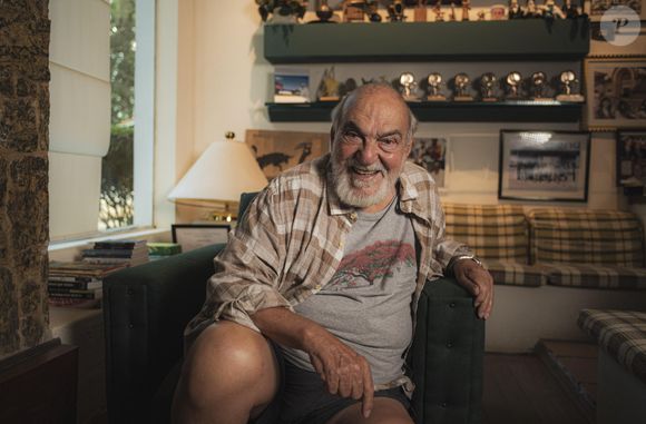 Lima Duarte aos 93 anos ganha especial na Globo, onde chegou em 1973