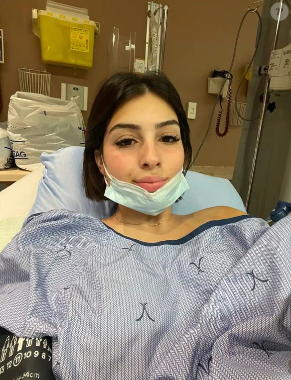 Além da dor no pescoço, Bordage estava sentindo suores noturnos, mas supôs que isso se devia à temperatura em seu dormitório ser mais alta do que na casa em que passou a infância.