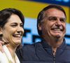 Jair Bolsonaro afirmou a aliados que descarta uma fuga porque não suportaria ficar longe da mulher, Michelle Bolsonaro