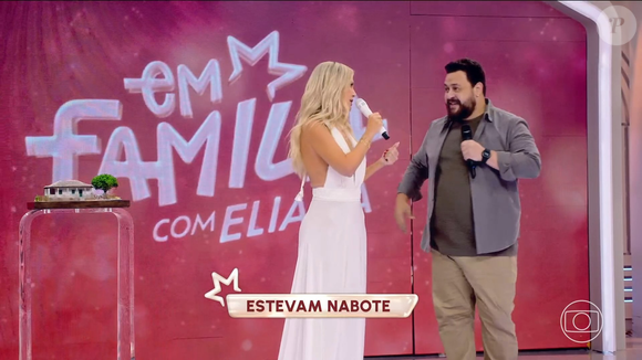 Nova contratada da Globo, Eliana comandou o primeiro 'Em Família' neste domingo (15) e viralizou nas redes após comentário feito no palco