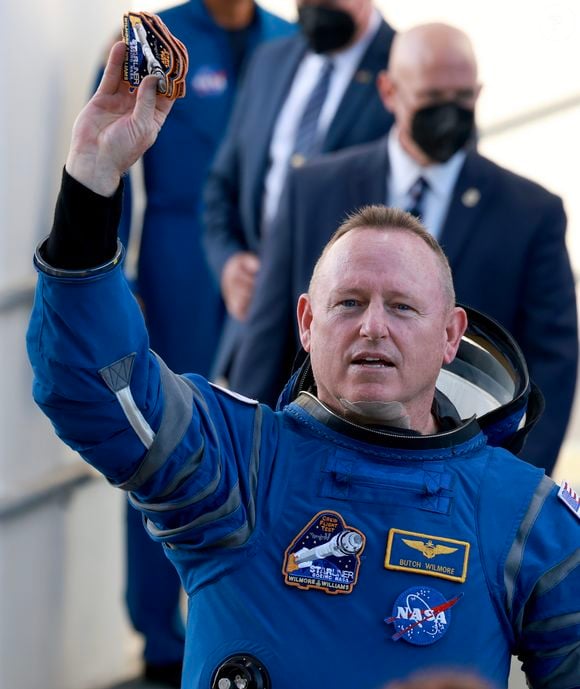Junho de 2024: Butch Wilmore e Suni Williams decolam ao espaço à bordo da Starliner