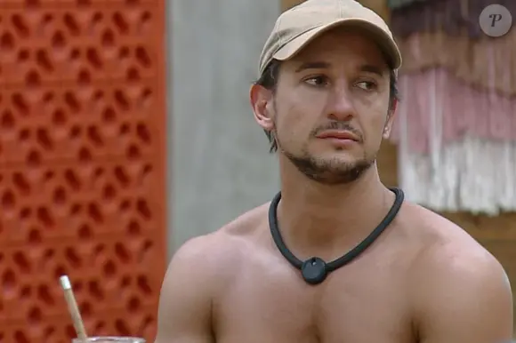 A Fazenda 17: Luiz Mesquita aparece em segundo lugar, com porcentagem de 32,61%