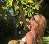 Uma das frutas favoritas de Mariana Ximenes é a carambola, que já foi muito popular em quintal e vó e ela adora colher diretamente do pé