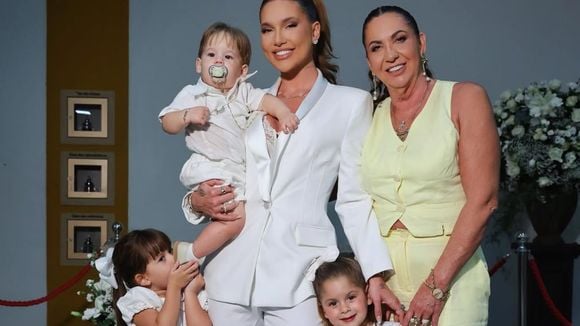 'Ingratidão tem nome': o pequeno e discreto detalhe em foto de Virgínia e Zé Felipe no batizado do filho que virou polêmica entre fãs