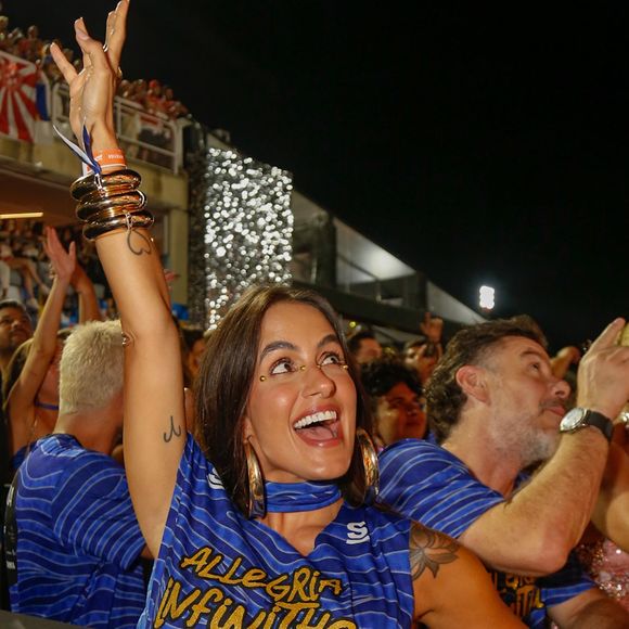 Gravidez de Carol Peixinho foi confirmada neste domingo (30) através das redes sociais