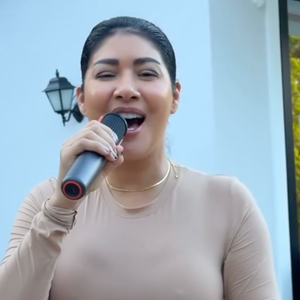 Com o rosto inchado, Simaria deixou fãs preocupados nas redes sociais por seu estado de saúde e possível uso de medicamentos