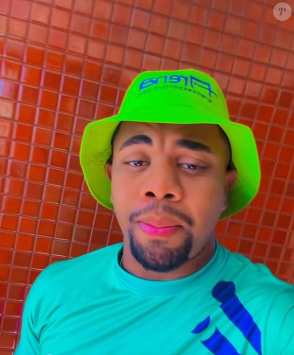 Vídeo do ex-BBB 24 insultando Sacha Bali viraliza nas redes sociais antes da luta