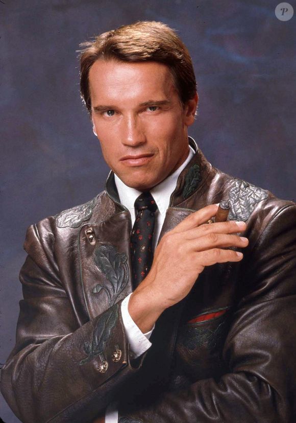 Arnold Schwarzenegger protagonizou diversos filmes de ação, sendo este o seu gênero favorito