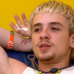 Projeção da enquete UOL mostra time de Ana Paula Renault em desvantagem no 'BBB 26'