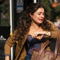 Resumo da novela 'Três Graças', capítulo de sábado, 1º de novembro: Gerluce é perseguida e abordada após descobrir segredo de Ferette e Arminda