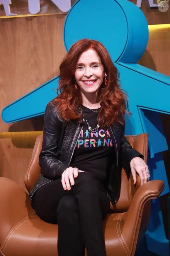 Deborah Evelyn deixou novela da Globo em 1988 e personagem nunca mais foi citada