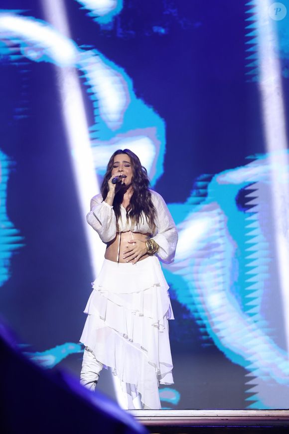 Lauana Prado ao Purepeople: ‘Eu me pego ouvindo a música e pensando muito nesse amor que cresce dentro de mim’
