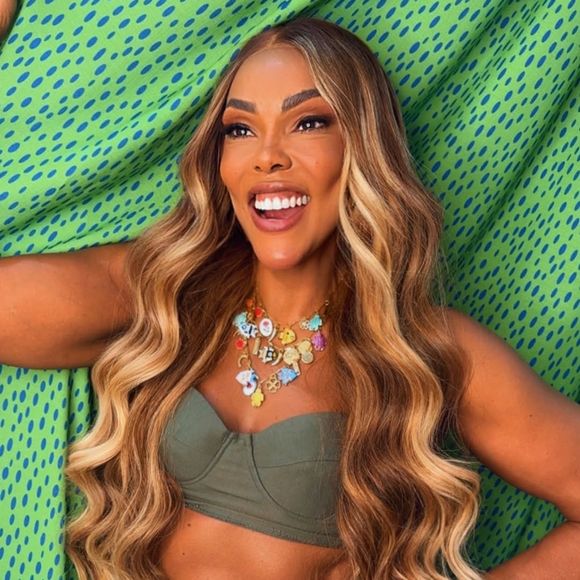 Impacto imediato: empresária Daniela Lima revela que loja tem fechado o caixa perto das 20h após explosão de pedidos ligados a Ana Paula Renault