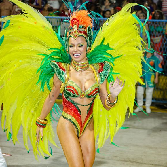 Fantasia de Bia Michelle no Salgueiro traz referências a Tarsila do Amaral