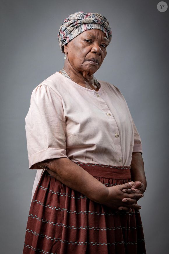 Neusa Borges, aos 84 anos, recebe contrato vitalício com a Globo