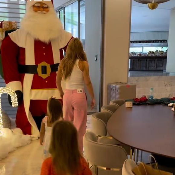 Filhas de Virginia Fonseca emocionam ao fazer pedido simples ao Papai Noel e quebram expectativas de luxo no Natal
