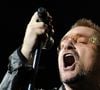 Aos 66 anos, Bono Vox segue ativo à frente do U2; relembre o grave problema de saúde enfrentado em 2016, quando passou por uma experiência de quase morte após uma cirurgia cardíaca de emergência