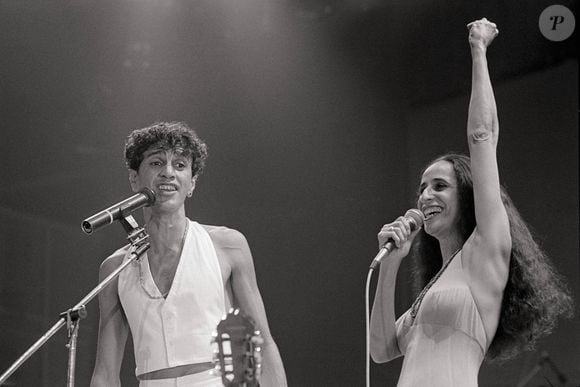 Maria Bethânia e Caetano Veloso em 1985