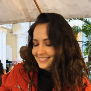 Maytê Piragibe: ‘O genitor ameaçou me processar, acreditam? Minha sensação real é que tirei uma coleira de ferro que há 14 anos estrangula meu pescoço’