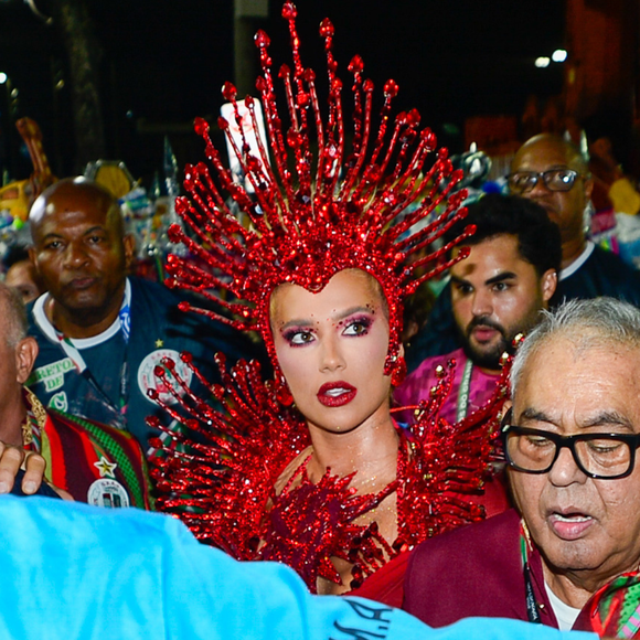 'Sentiu o clima pesar': antes do desfile da Grande Rio e católica assumida, Virgínia teria cogitado ir a terreiro, mas não teve tempo; entenda!