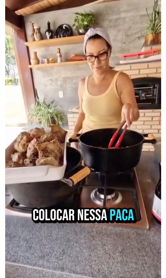 No vídeo, Janja mostrou o passo a passo do preparo e o resultado do prato, que deixou Lula encantado