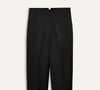 Inspirada no visual elegante de Carolina Herrera, a nova calça de linho da Zara aposta em modelagem ampla e tecido fresco para os dias quentes. O modelo custa R$ 439,00