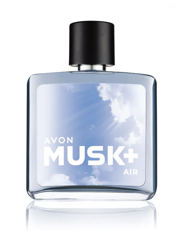 Clássico reinventado! O Musk+ Air, da Avon, combina gengibre e sândalo para criar uma fragrância refrescante que mantém a sensação de 'banho tomado' ao longo do dia