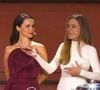 Adriana Esteves e Debora Falabella foram aplaudidas no Upfront 2027 ao apresentarem 'Avenida Brasil 2'