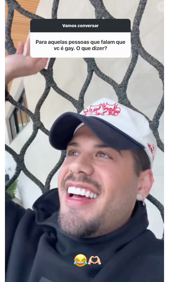 "Não tem que dizer nada. Se eu tivesse dando o rabo, o rabo que ia estar sendo dado era o meu, não era o de ninguém, então quem tem alguma coisa a ver com isso?", disparou Zé Felipe