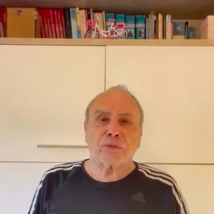 Stênio Garcia diz que sua ex-esposa, mãe das filhas, alugou o apartamento sem a sua consciência